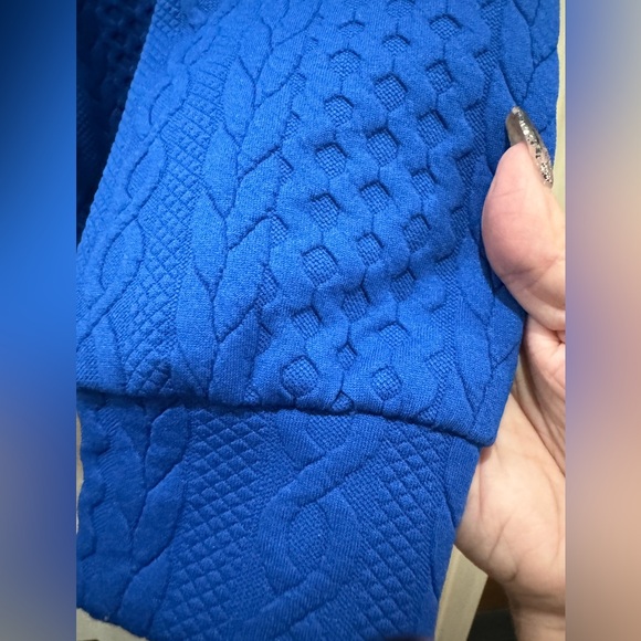 NWOT STACCATO QUILTED HEAVYWEIGHT TOP - Picture 3 of 4